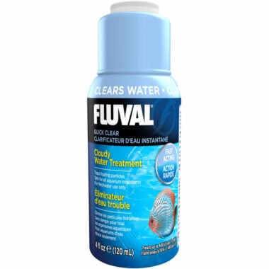 Through ionic attraction, Fluval Quick Clear helps trap and eliminate floating particles that cause cloudy aquarium water.